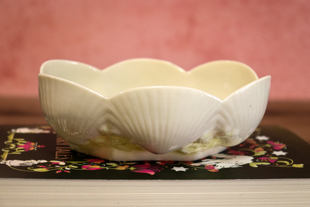 Vintage Belleek Ireland Shell Bowl – Yellow Lustre Trim, 7th Black Mark Porcelain Dish