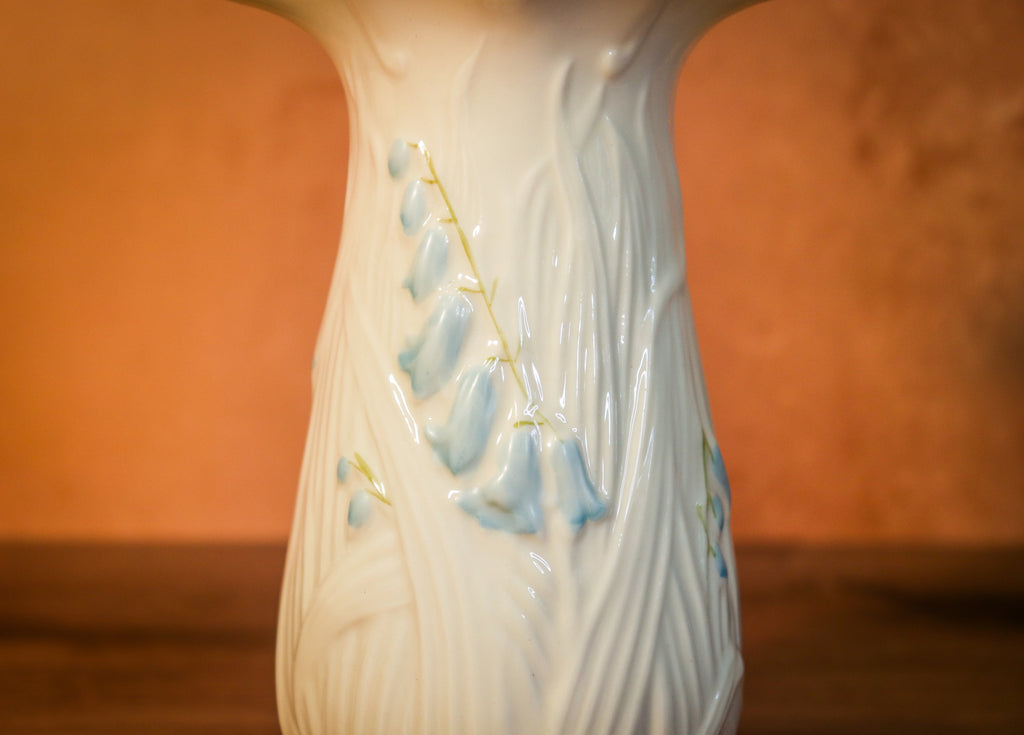 Belleek Harebell Vase – Vintage Irish Porcelain Bluebell Flower Vase, Made in Ireland