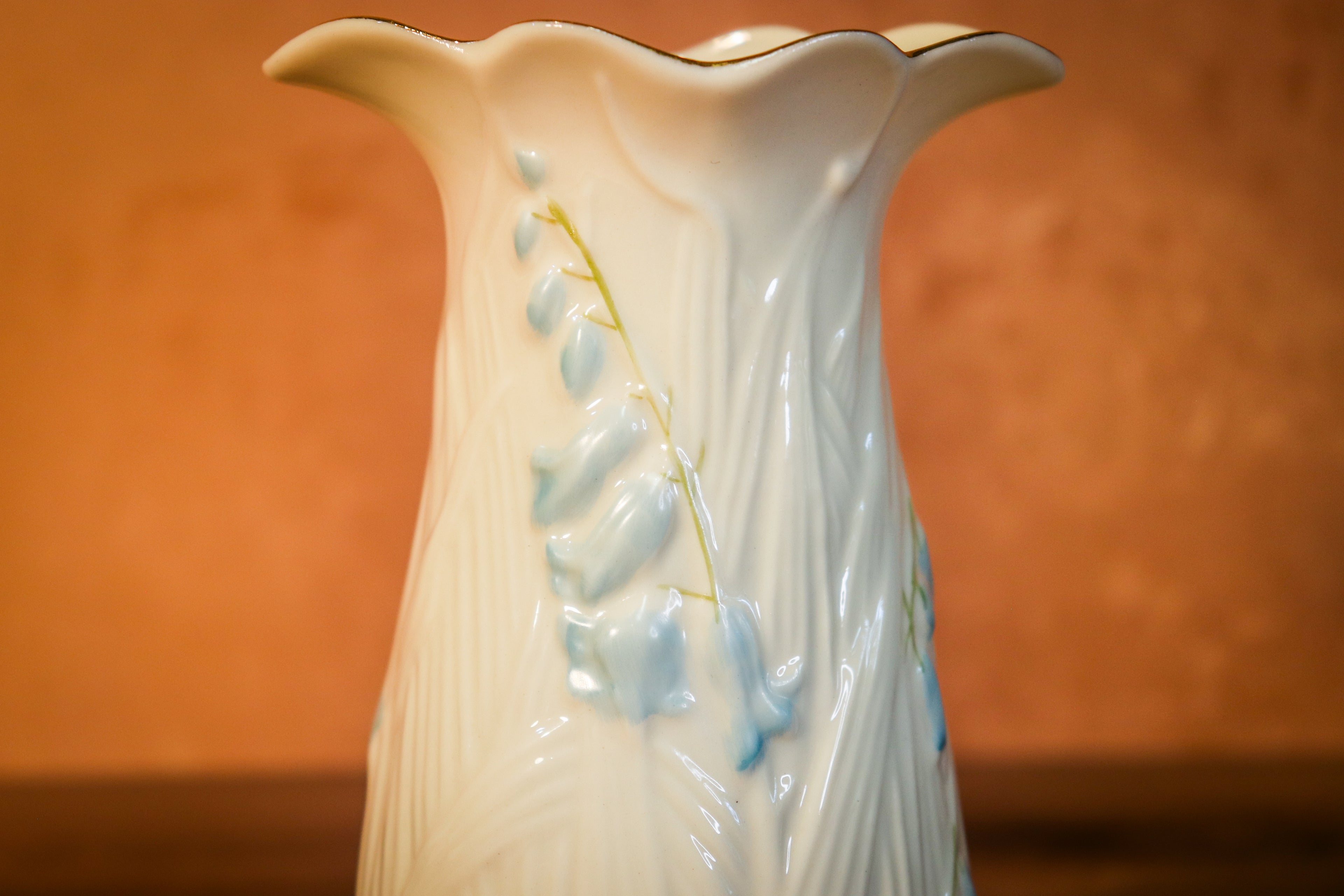 Belleek Harebell Vase – Vintage Irish Porcelain Bluebell Flower Vase, Made in Ireland