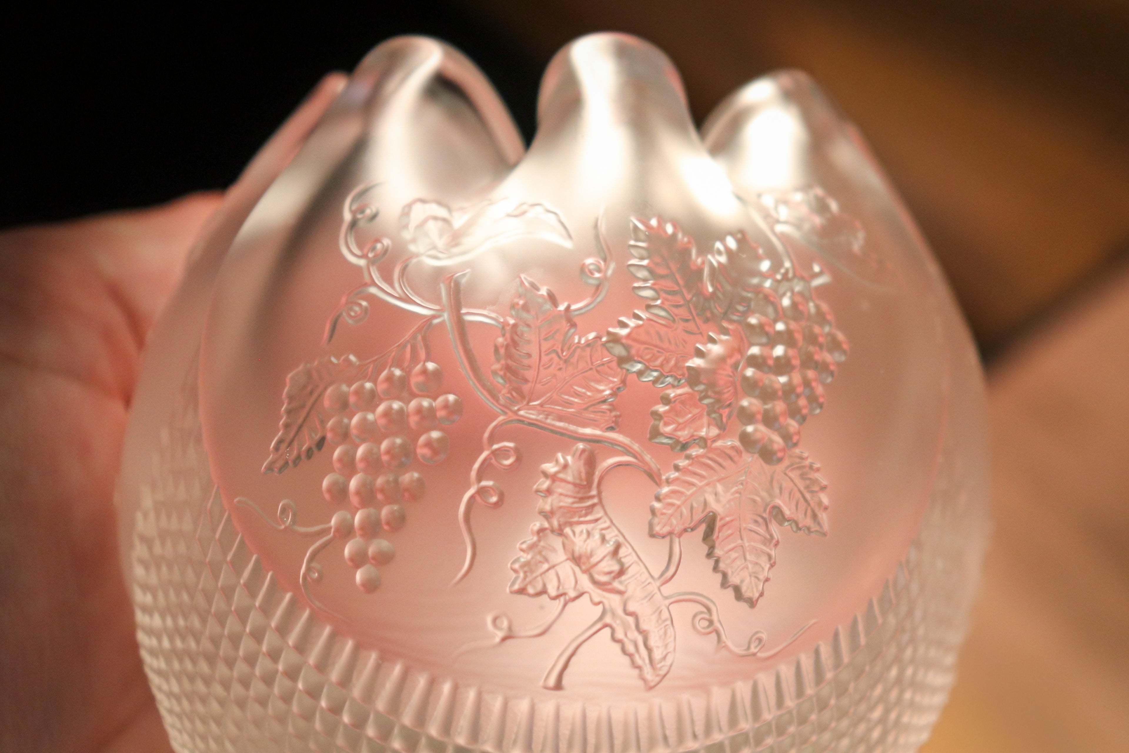 Vintage Fenton Frosted Satin Glass Rose Bowl – Grapes & Leaves Relief Vase