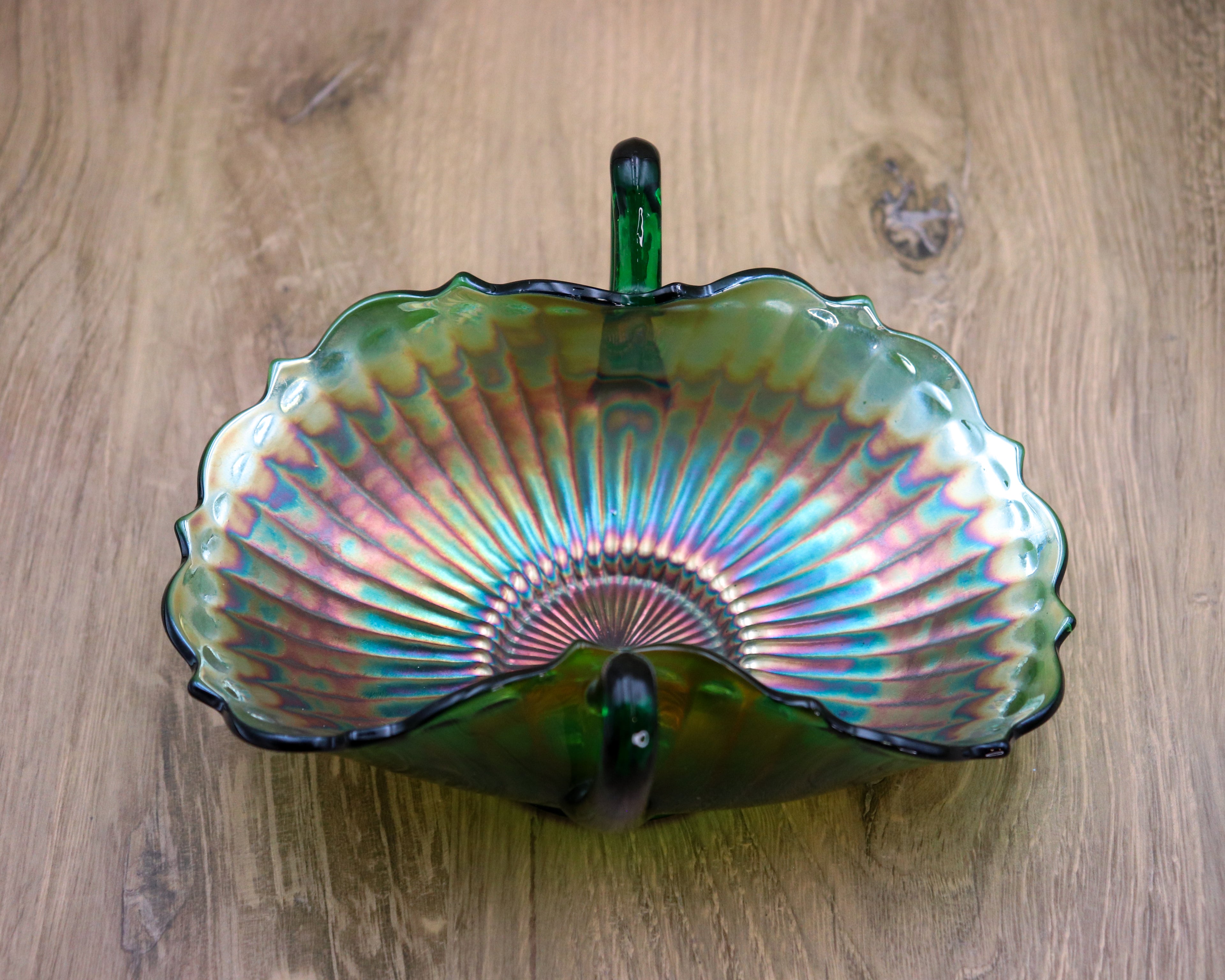 Fenton Stippled Rays Green Carnival Glass Bon Bon Bowl – Double Handled Vintage Candy Dish
